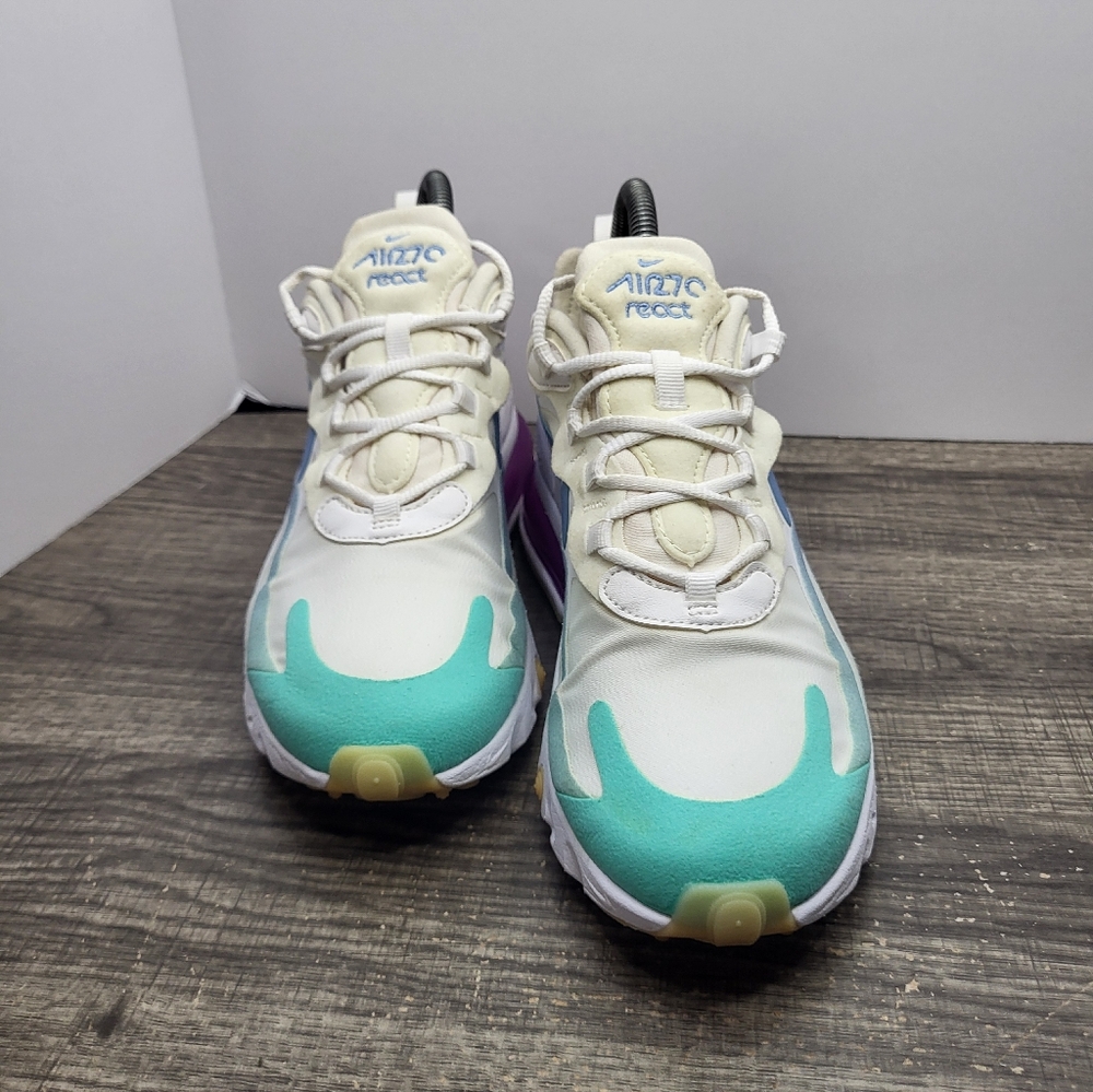 Nike Air Max 270 React Women's Size 7 White Gradient Shift Shoes Sneakers - Picture 4 of 10
